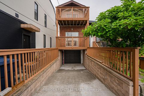 Photo 3 at 592A Danforth Road, Birchmount, Toronto