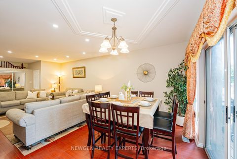 Photo 7 at 592A Danforth Road, Birchmount, Toronto