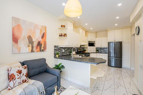 Photo 11 at 592A Danforth Road, Birchmount, Toronto