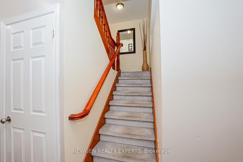 Photo 15 at 592A Danforth Road, Birchmount, Toronto