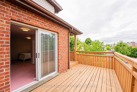 Photo 18 at 592A Danforth Road, Birchmount, Toronto
