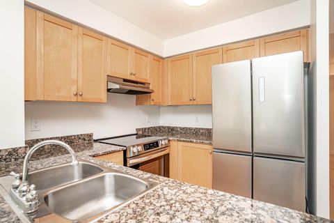 Photo 17 at 224 - 323 Richmond Street E, Moss Park, Toronto