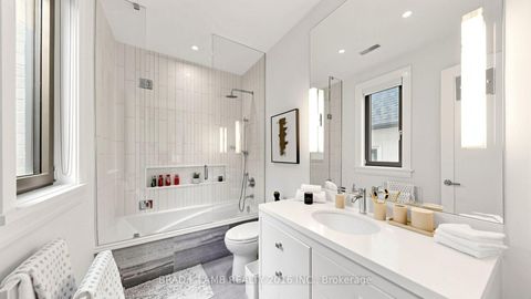 Photo 17 at 22 Glenayr Road, Forest Hill South, Toronto