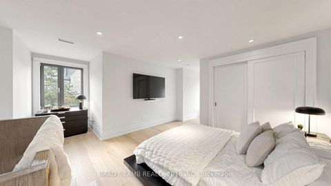 Photo 21 at 22 Glenayr Road, Forest Hill South, Toronto
