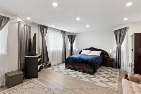 Photo 12 at 84 Sapphire Drive, Rouge Woods, Richmond Hill