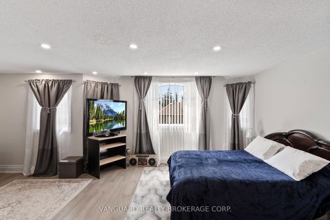 Photo 20 at 84 Sapphire Drive, Rouge Woods, Richmond Hill