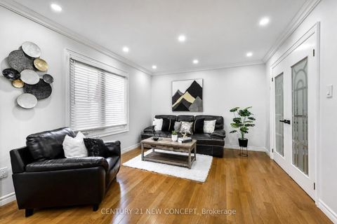 Photo 8 at 90 Wade Gate, Brownridge, Vaughan