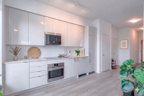 Photo 1 at 3301 - 2920 Highway 7 Road, Concord, Vaughan