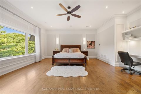 Photo 24 at 15 Calvin Avenue, Willowdale East, Toronto