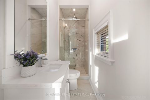 Photo 28 at 15 Calvin Avenue, Willowdale East, Toronto