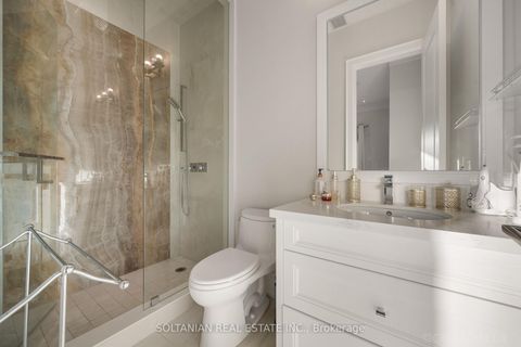 Photo 30 at 15 Calvin Avenue, Willowdale East, Toronto