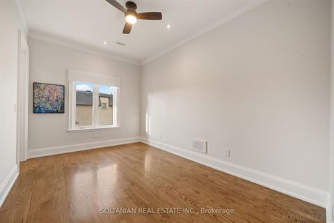 Photo 32 at 15 Calvin Avenue, Willowdale East, Toronto