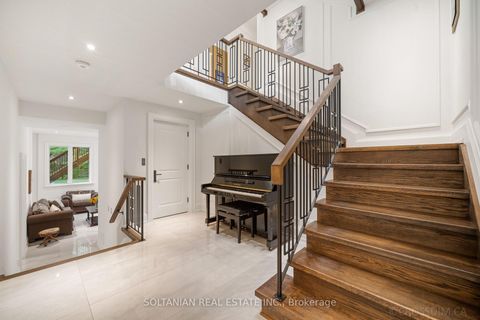 Photo 33 at 15 Calvin Avenue, Willowdale East, Toronto