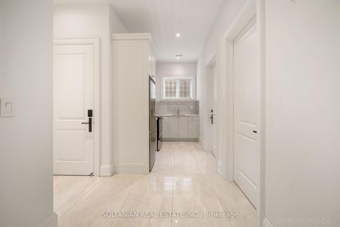 Photo 38 at 15 Calvin Avenue, Willowdale East, Toronto
