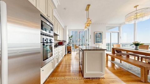 Photo 10 at 5005 - 16 Harbour Street, Waterfront Communities C1, Toronto