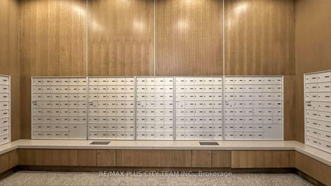 Photo 42 at 5005 - 16 Harbour Street, Waterfront Communities C1, Toronto