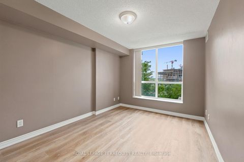 Photo 20 at 405 - 5229 Dundas Street W, City Centre West, Toronto