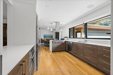 Photo 10 at 23 Lorraine Gardens, City Centre West, Toronto