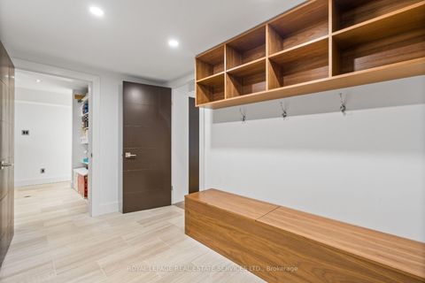 Photo 42 at 23 Lorraine Gardens, City Centre West, Toronto