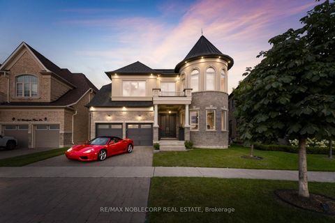 Photo 2 at 91 Woodgate Pines Drive, Kleinburg, Vaughan