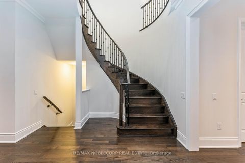 Photo 18 at 91 Woodgate Pines Drive, Kleinburg, Vaughan