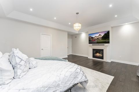 Photo 21 at 91 Woodgate Pines Drive, Kleinburg, Vaughan