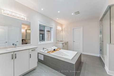 Photo 22 at 91 Woodgate Pines Drive, Kleinburg, Vaughan