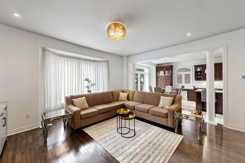Photo 10 at 67 SAND VALLEY Street, Patterson, Vaughan