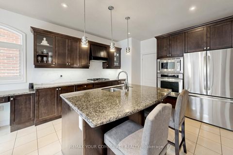 Photo 13 at 67 SAND VALLEY Street, Patterson, Vaughan