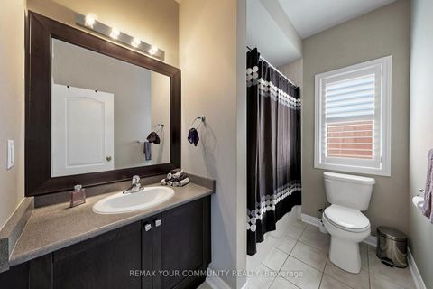 Photo 28 at 67 SAND VALLEY Street, Patterson, Vaughan
