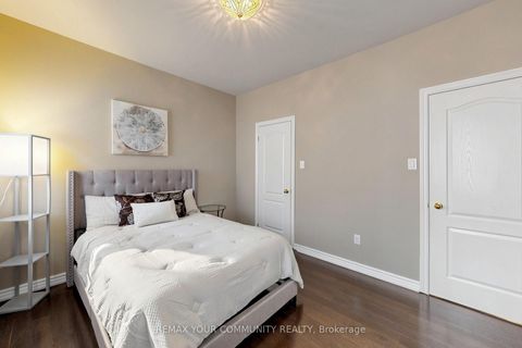 Photo 32 at 67 SAND VALLEY Street, Patterson, Vaughan