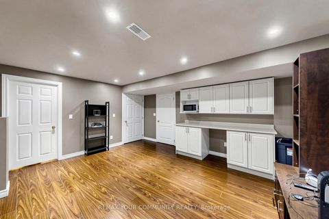 Photo 41 at 67 SAND VALLEY Street, Patterson, Vaughan