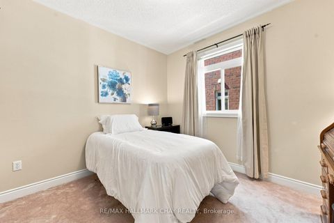 Photo 13 at 167 The Queensway, Shore, Barrie