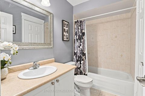 Photo 14 at 167 The Queensway, Shore, Barrie