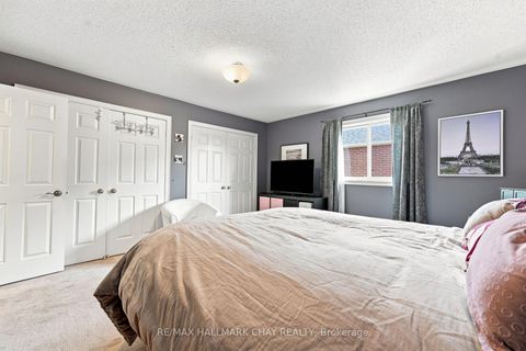 Photo 17 at 167 The Queensway, Shore, Barrie