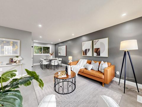 Photo 7 at 56 Ternhill Crescent, Don Mills, Toronto