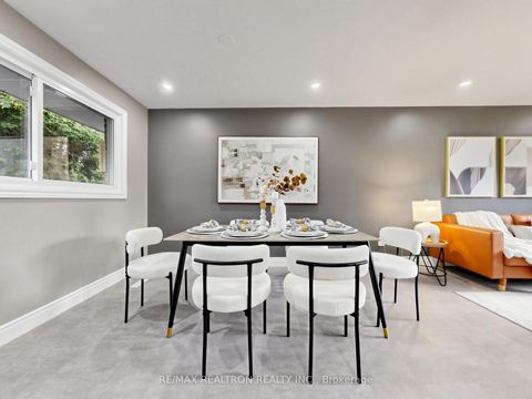 Photo 10 at 56 Ternhill Crescent, Don Mills, Toronto