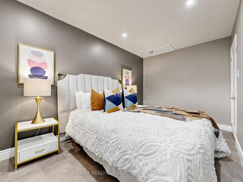 Photo 21 at 56 Ternhill Crescent, Don Mills, Toronto