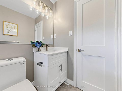 Photo 25 at 56 Ternhill Crescent, Don Mills, Toronto
