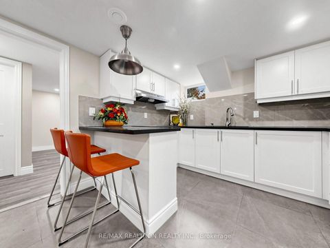 Photo 28 at 56 Ternhill Crescent, Don Mills, Toronto