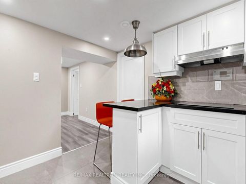 Photo 31 at 56 Ternhill Crescent, Don Mills, Toronto