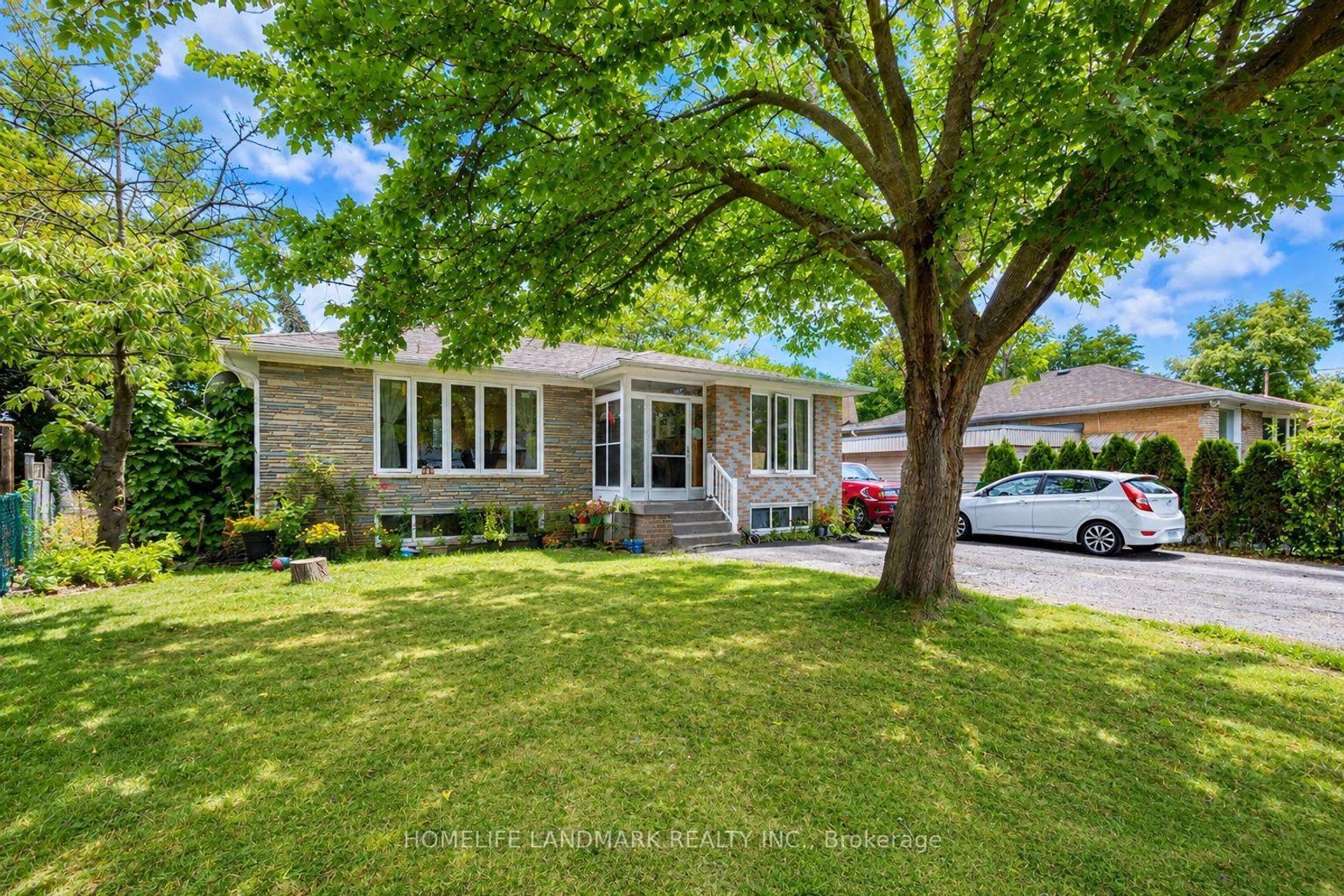 34 Gentry Crescent, Crosby, Richmond Hill photo 2