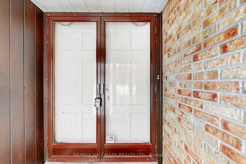 Photo 3 at 1022 Janette Street, Leslie Valley, Newmarket