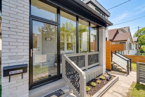 Photo 2 at 741 Milverton Boulevard, Lumsden, Toronto