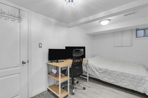 Photo 25 at 741 Milverton Boulevard, Lumsden, Toronto