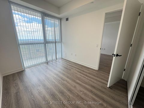 Photo 13 at 5510 - 8 Interchange Way, Vaughan Corporate Centre, Vaughan