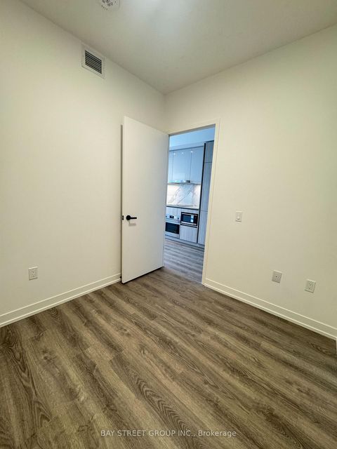 Photo 18 at 5510 - 8 Interchange Way, Vaughan Corporate Centre, Vaughan
