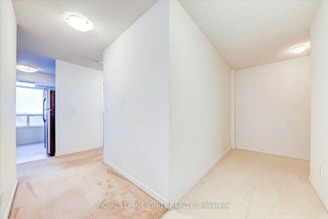 Photo 7 at 808 - 3650 Kingston Road, Scarborough Village, Toronto