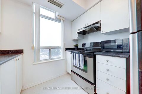 Photo 14 at 808 - 3650 Kingston Road, Scarborough Village, Toronto