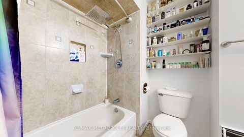 Photo 35 at 13 - 13 Candy Court Way, Newtonbrook West, Toronto